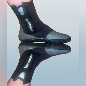 Henderson dive boots, Wmns 7